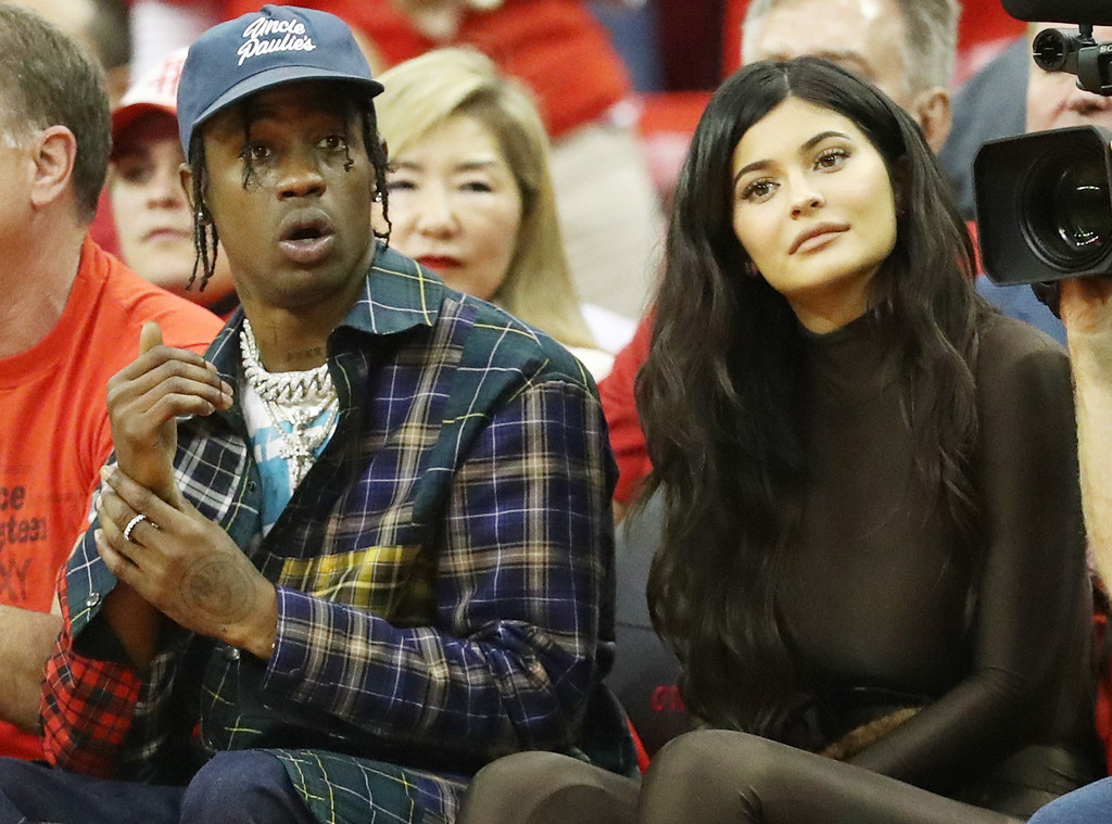 Kylie Jenner Travis Scott Enjoy Courtside Date Night At Nba Playoffs E Online Uk